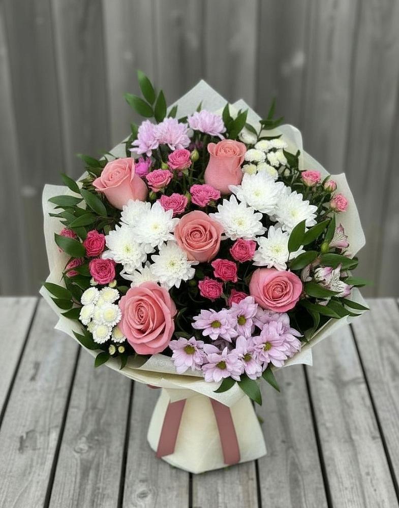 Букет цветов из: Альстромерии, Гвоздики, Розы и Хризантемы в Нартан