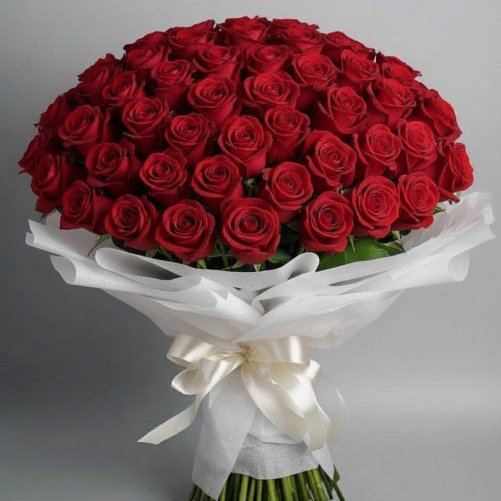 Букет 101 Красная роза Блэк Мэджик в Нартан