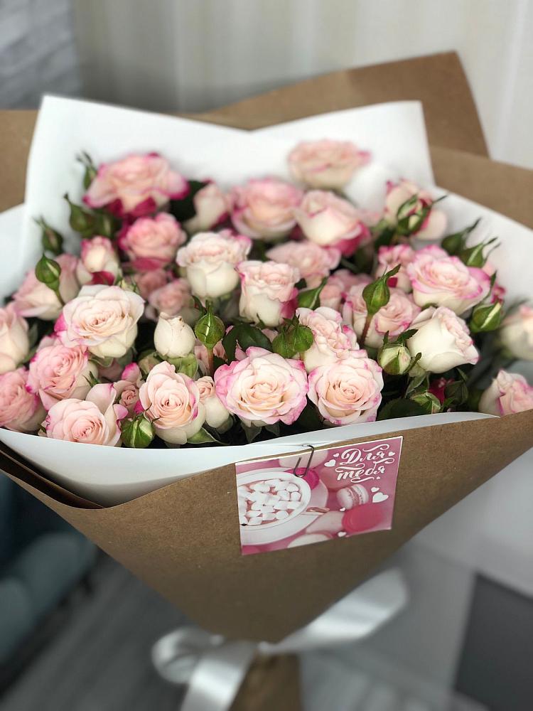 Букет цветов из: Розы в Нартан