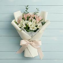 Букет цветов из:  Альстромерии в Нартан