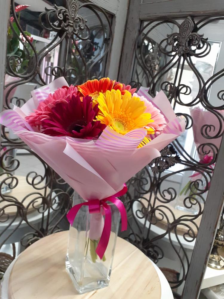 Букет цветов из: Герберы в Нартан