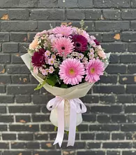 Букет цветов из:  Герберы и Хризантемы в Нартан