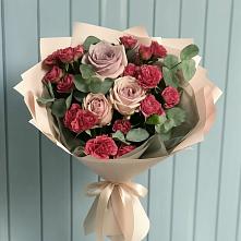Букет цветов из:  Гвоздики и Розы #REPLACE_PRED# Нартан